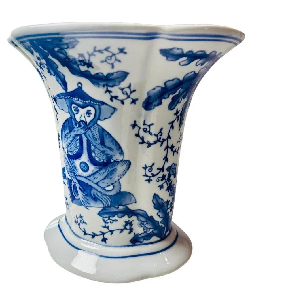 Blue and White Chinoiserie Monkey Porcelain Vase Scalloped Flared 6.5 Inch‎